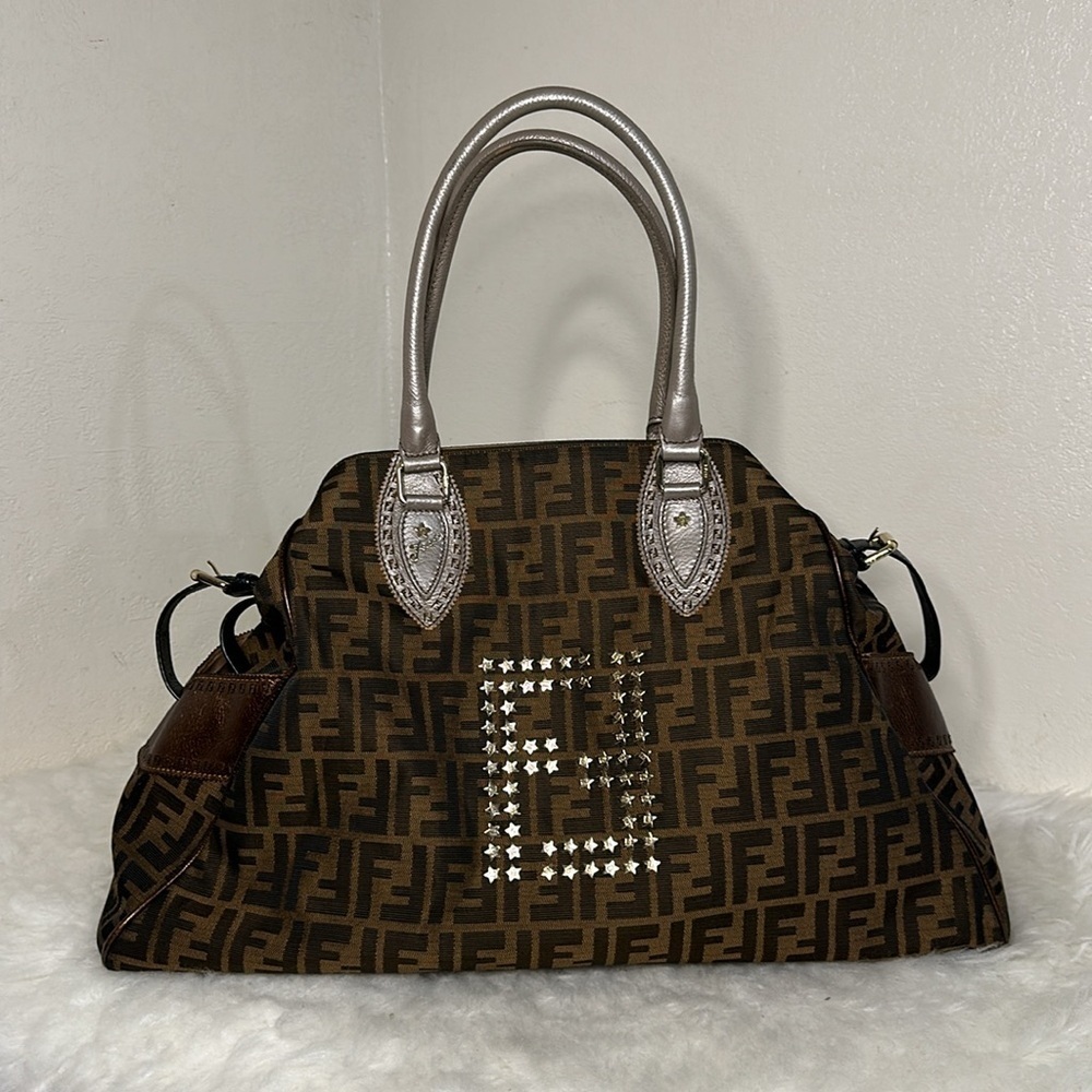 💯 Authentic Zucca Studded Bag De Jour🍀